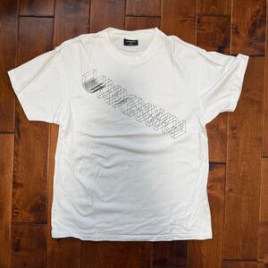 UNKNWN Graphic White T-Shirt Men's Medium Abstract Design Minimalist Streetwear